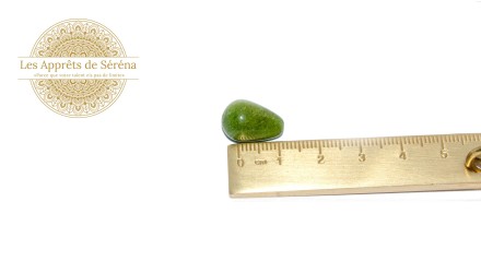 Perles goutte lisses 15x10mm en jade teintée vert tilleul